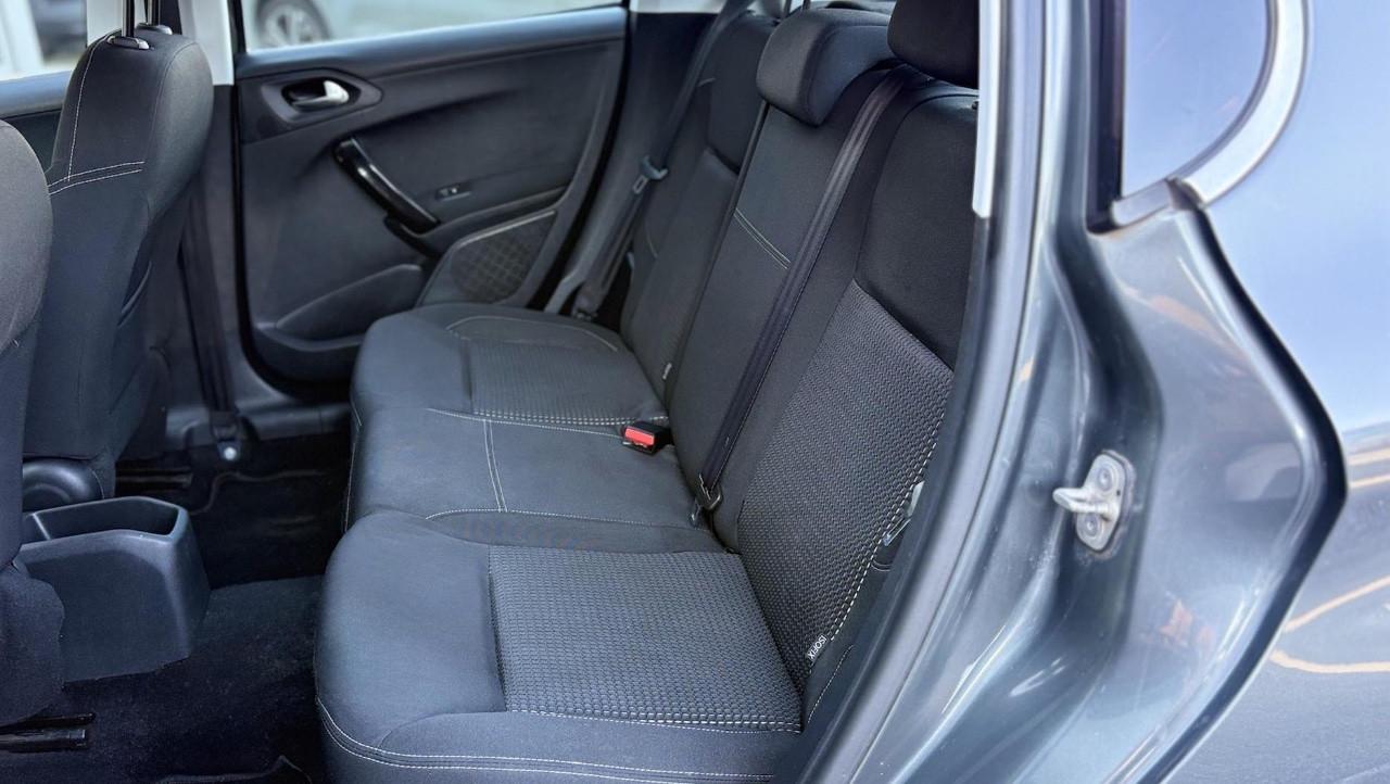 Peugeot 208 5 Porte 1.2 Benzina 82CV E6 Neo - 2017