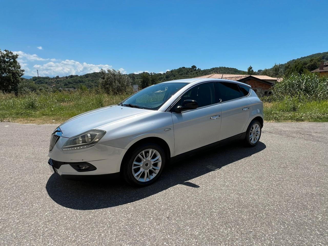 Lancia Delta 1.6 MJT DPF Platino