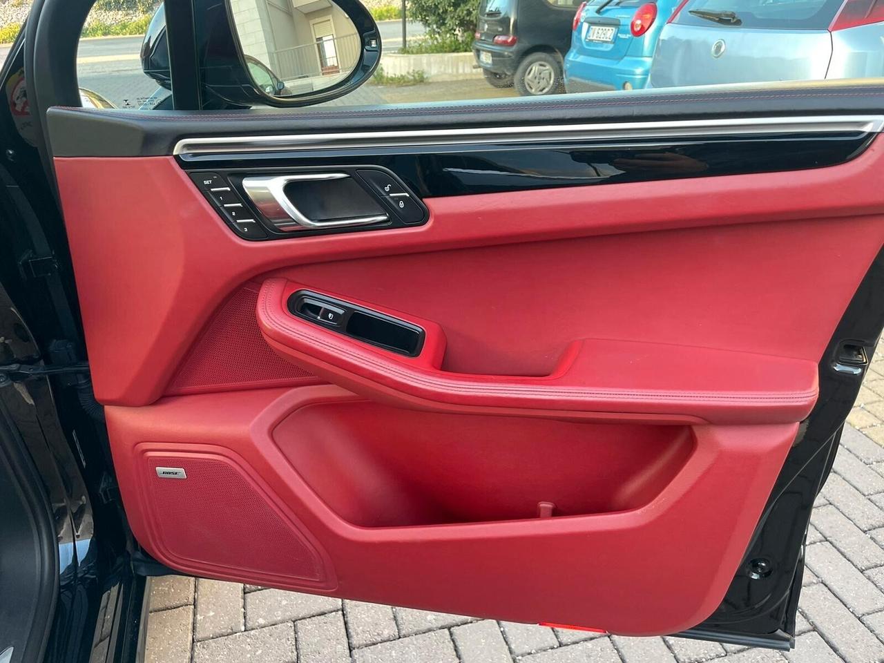 Porsche Macan 3.0 S Diesel , ALL. TURBO, INTERNI ROSSI, TETTO, FULL FULL