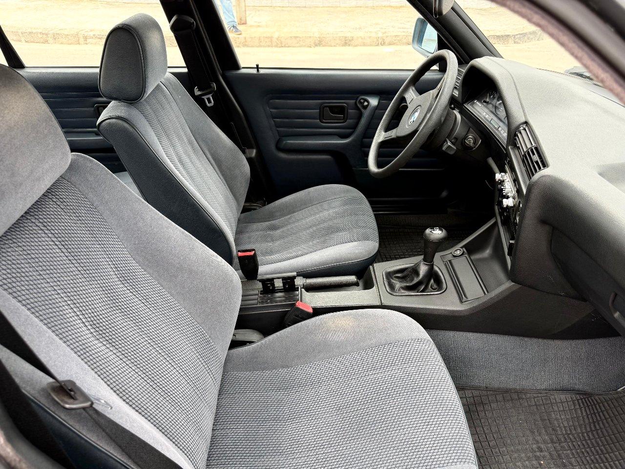 BMW 318 i