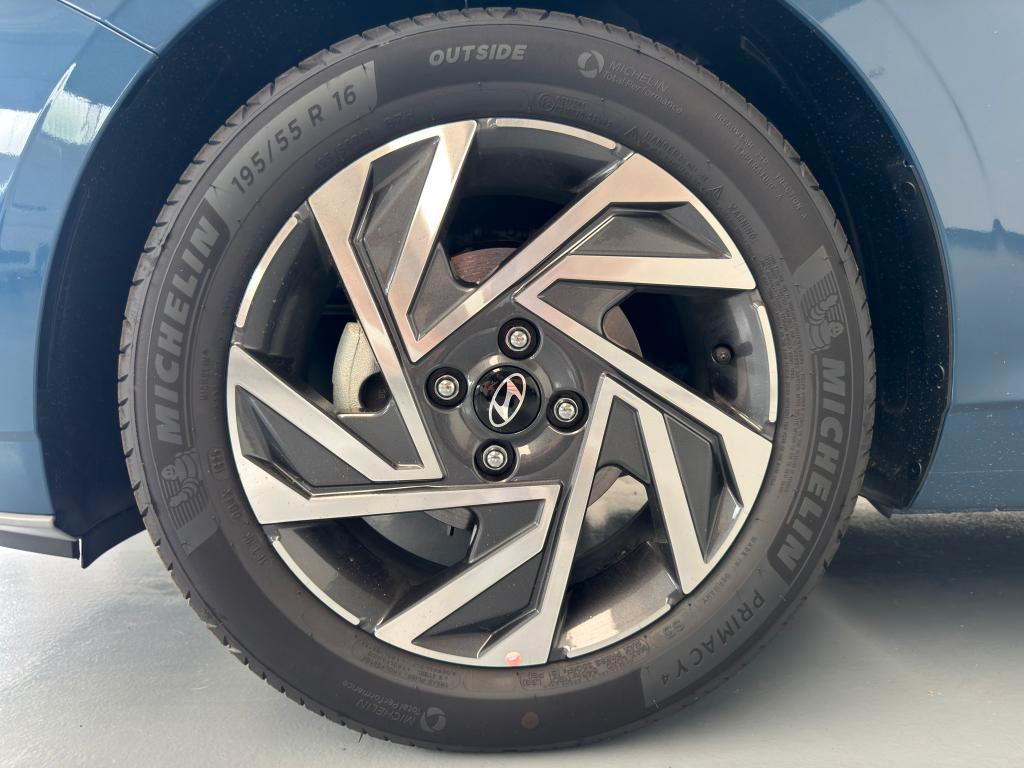 Hyundai i20 1.2 MPI MT Connectline