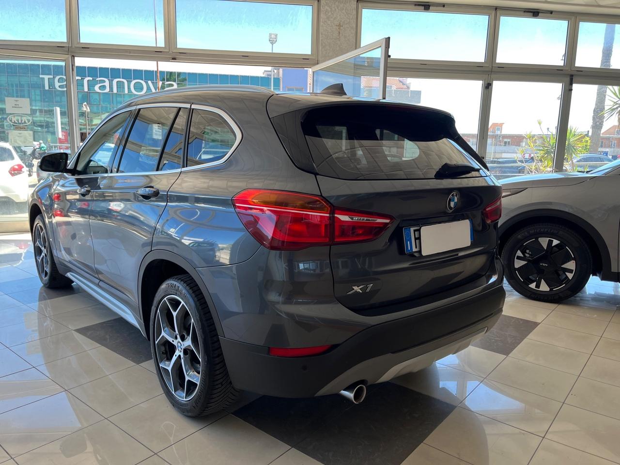 Bmw X1 sDrive18d xLine