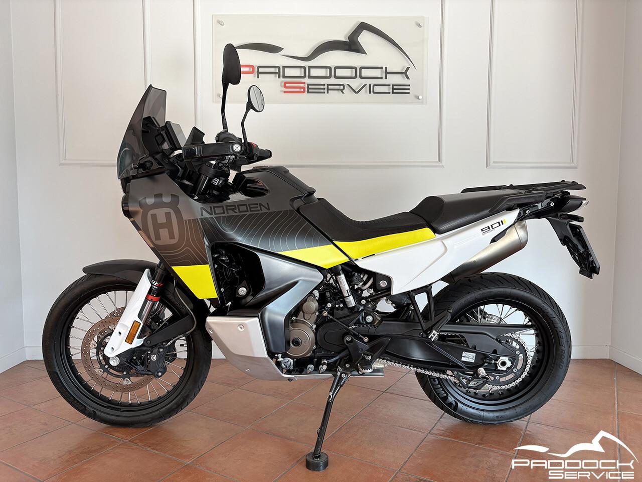 Husqvarna Norden 901 2023 17.013 km*********