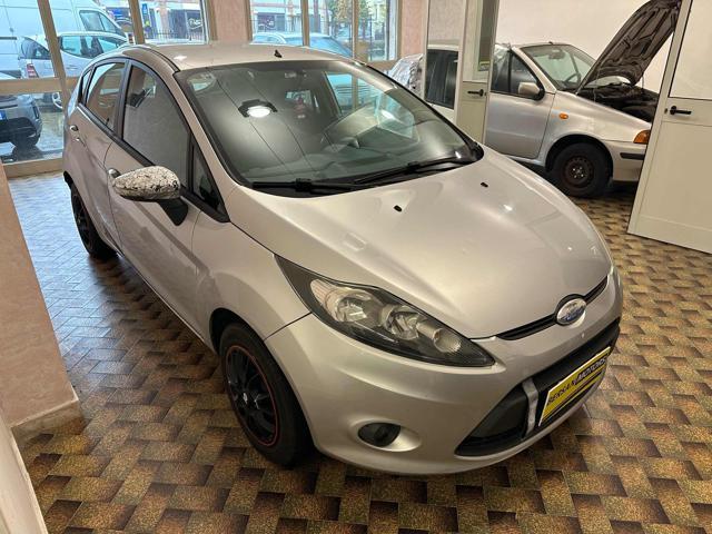 FORD Fiesta 1.4 5 porte Bz.- GPL Titanium