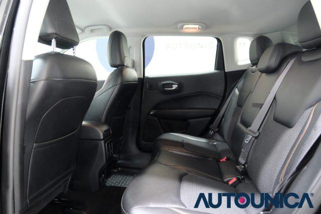 JEEP Compass 2.0 MULTIJET II AUTOMATICA 4WD LIMITED FARI LED