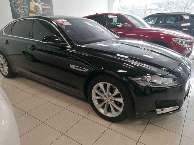 JAGUAR XF 2.0 D 180 CV aut. Prestige GUARDA IL VIDEO !!