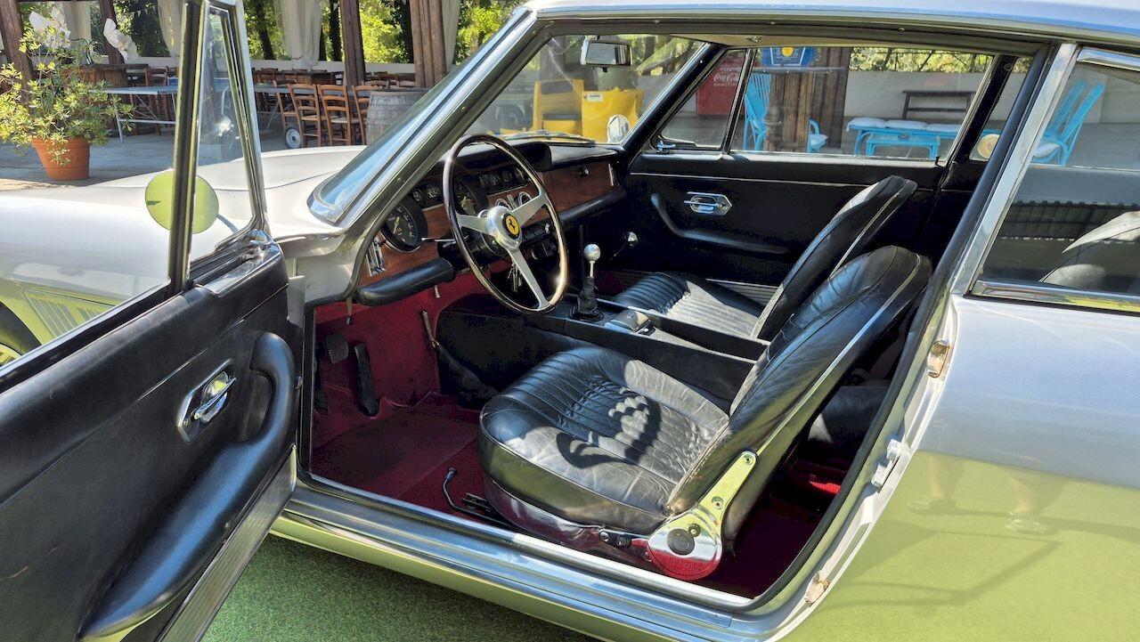 Ferrari 330 GT 2+2 I Serie – 1964