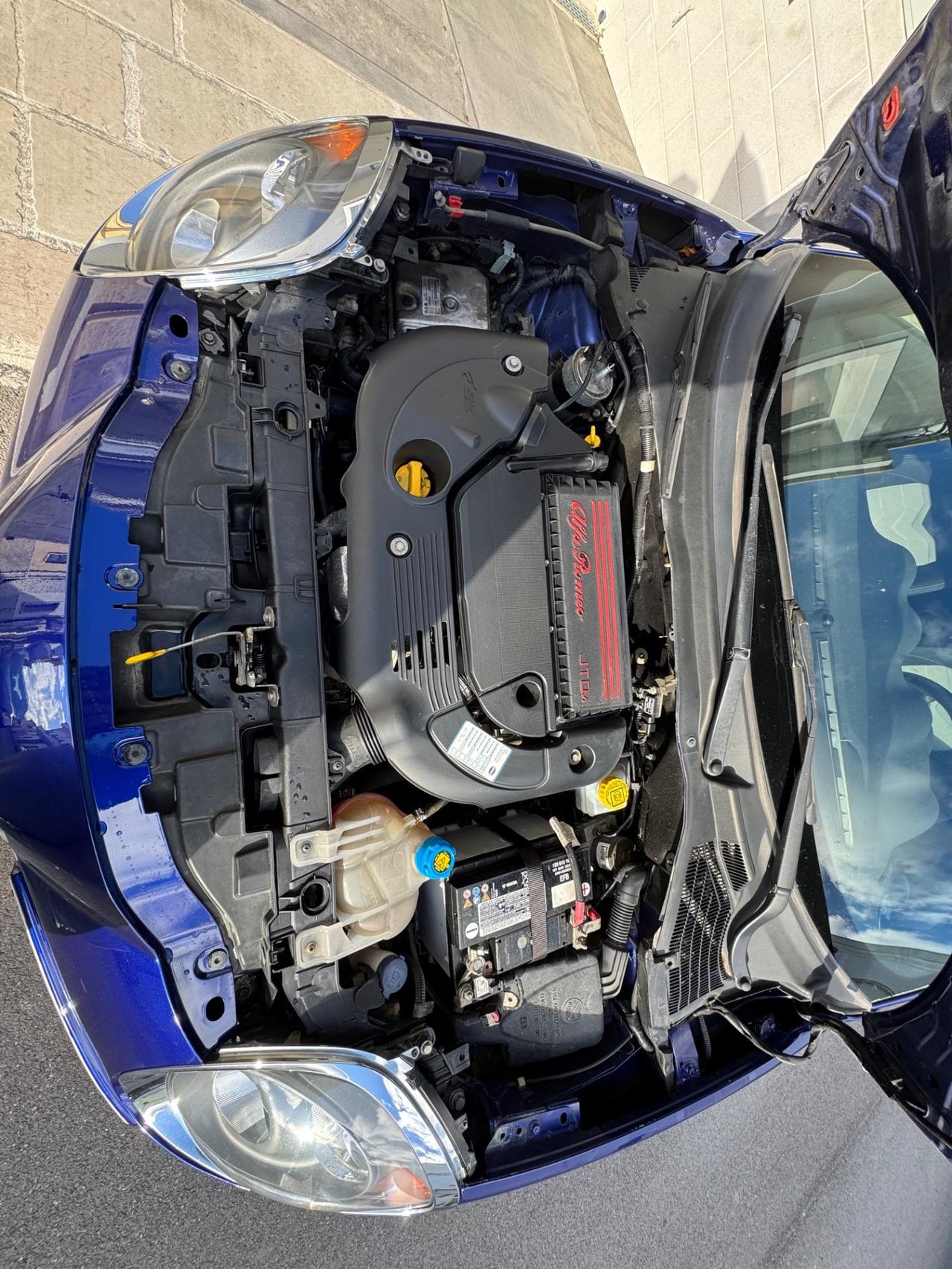 Alfa Romeo MiTo 1.3 JTDm 85 CV sport tetto