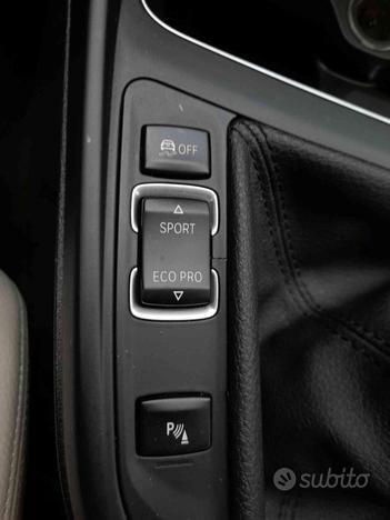 BMW 118 i LUXURY NAVI-PELLE-LED!!! OK NEO PATENT