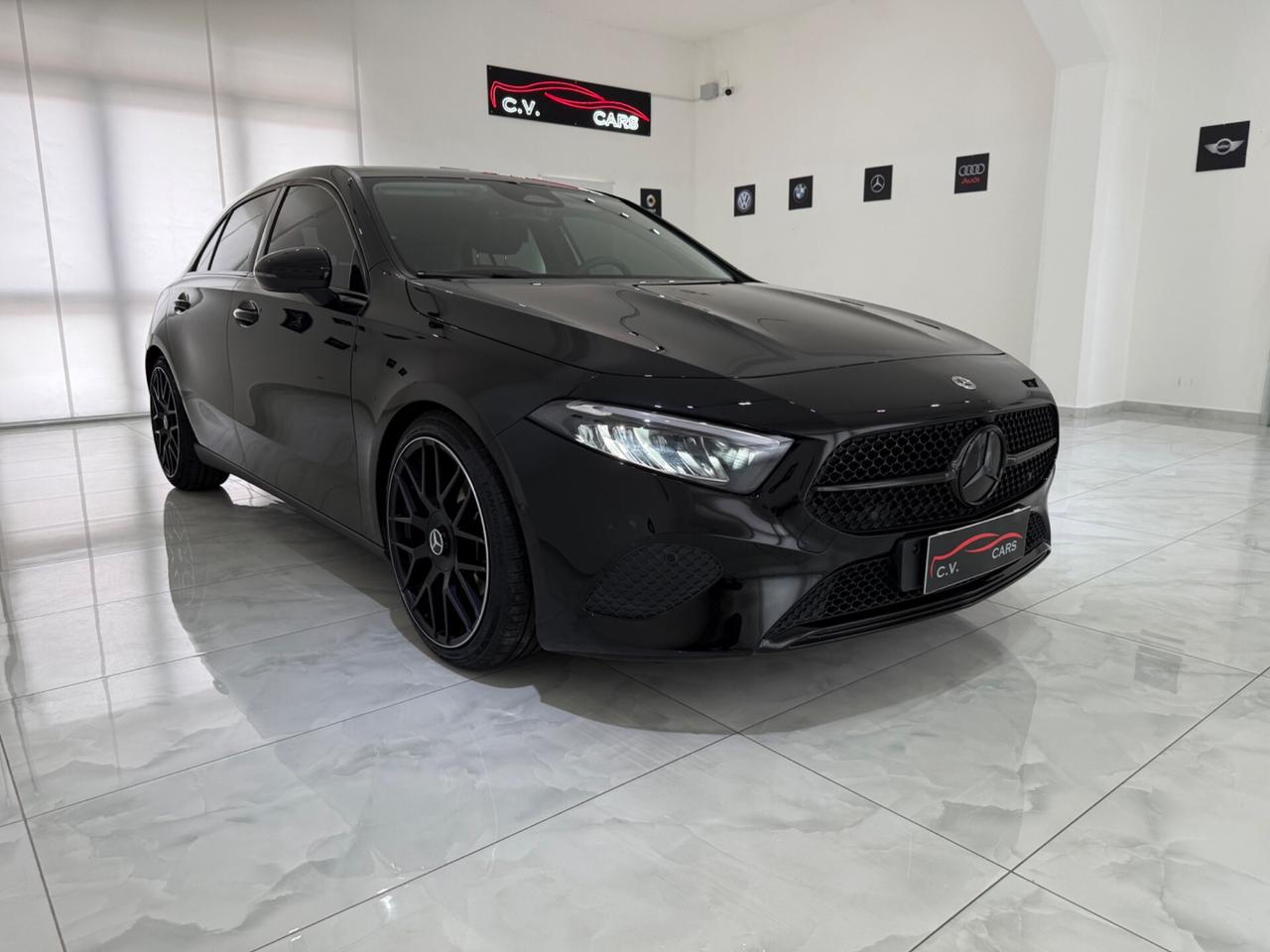 MERCEDES-BENZ A 180 D AUTOMATIC SPORT IVA ESPOSTA