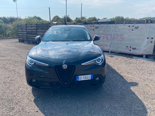 Alfa Romeo Stelvio 2.2 Turbodiesel 190 CV AT8 Q4 Sprint