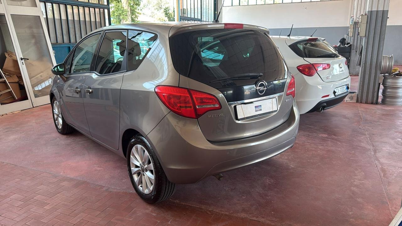 Opel Meriva 1.3 CDTI 95CV ecoFLEX Cosmo