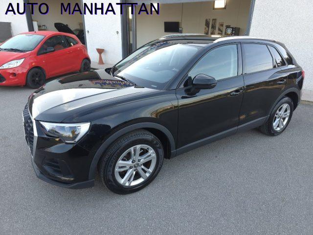 AUDI Q3 35 TDI S tronic Business