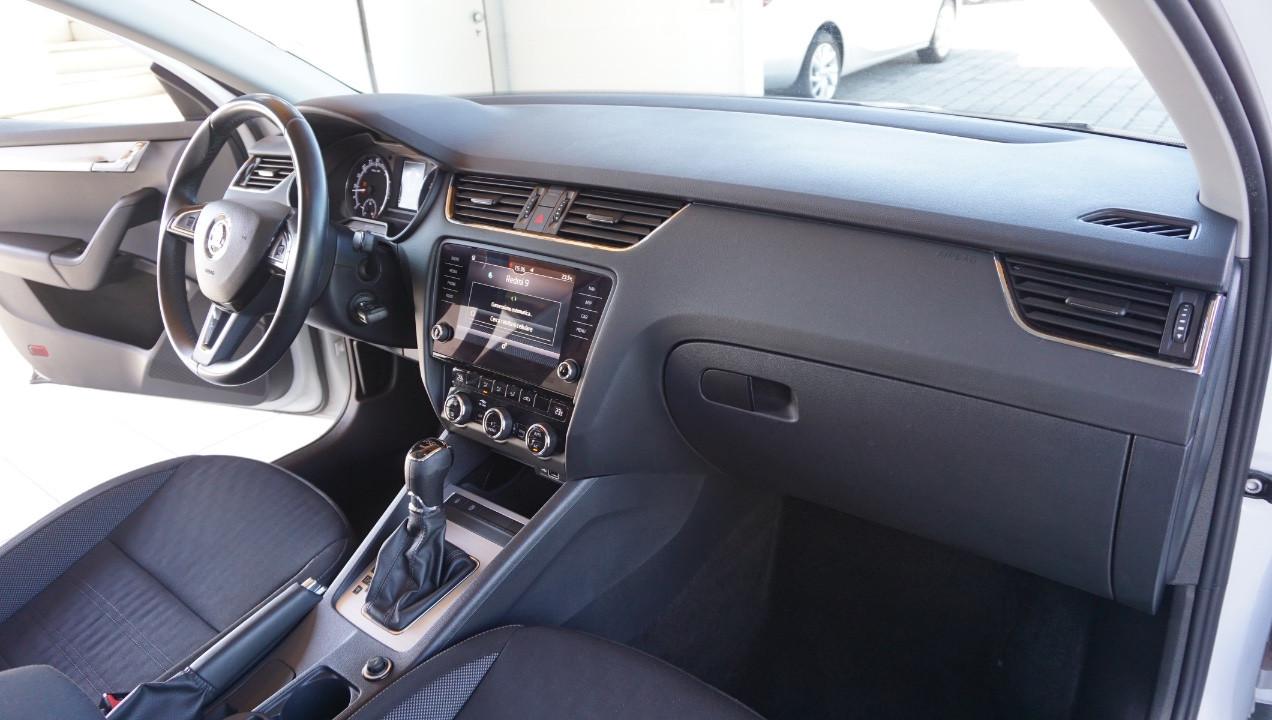 Skoda Octavia Wagon 1.6 tdi Style 115cv dsg