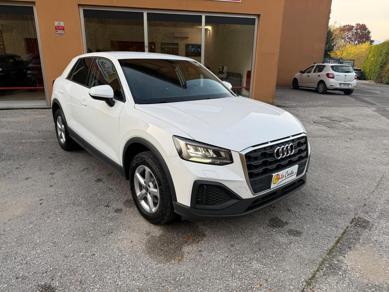 Audi Q2 30 TFSI Business -
