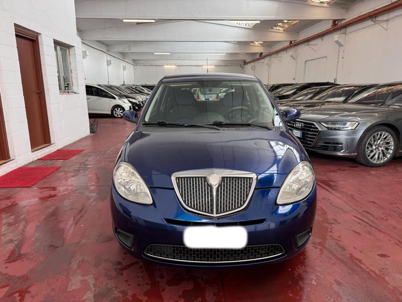 Lancia Ypsilon 1.4 16V Platino AUTO CON ALLESTIMENTO PER DISABILI