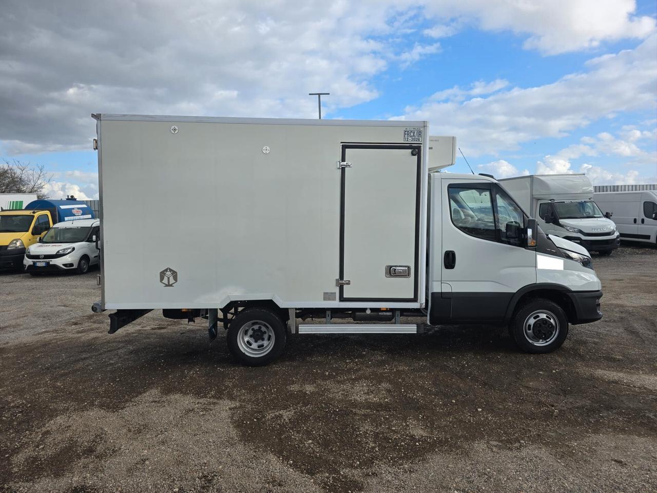 IVECO DAILY 35C16 GRUPPO E FRIGO THERMOKING STRADA RETE 380 V. RIF:3525