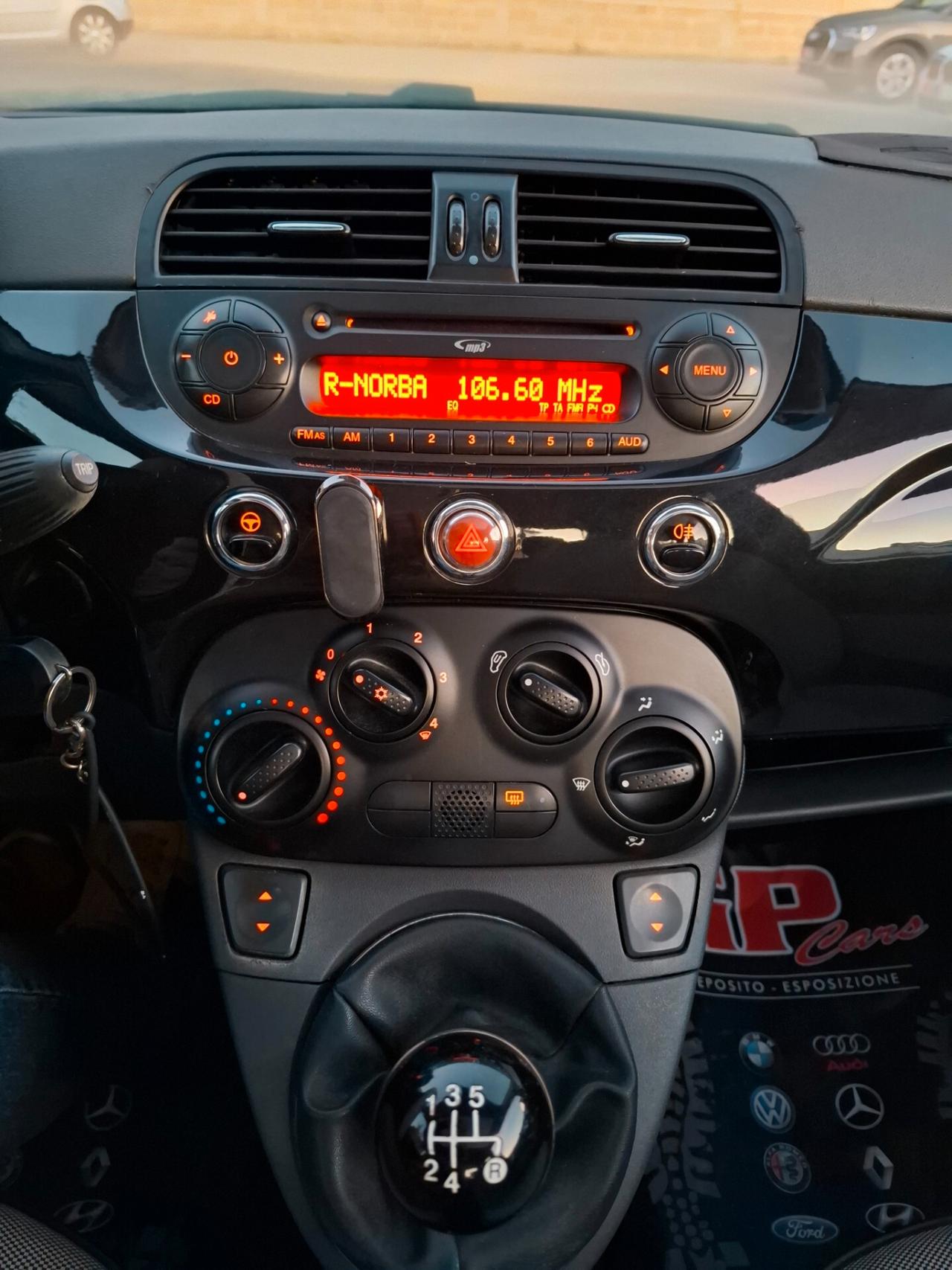 Fiat 500 1.2-70CV- Lounge*TETTO*CLIMA