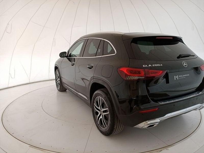 Mercedes-Benz GLA GLA-H247 2020 200 d Sport Plus auto