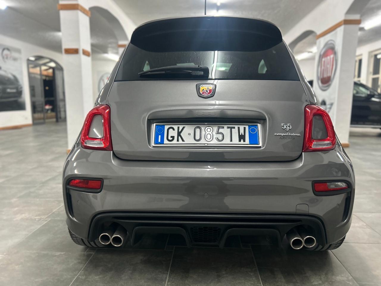 Abarth 595 1.4 Turbo T-Jet 180 CV Competizione