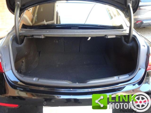 MERCEDES-BENZ E 220 d Auto Premium Plus