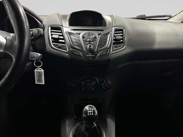 FORD Fiesta 1.4 3 porte Bz.- GPL Black & White Edition