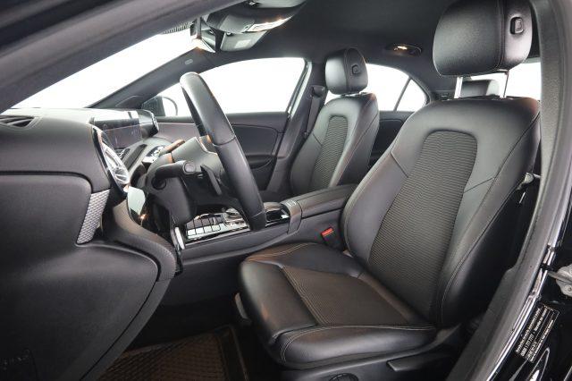 MERCEDES-BENZ A 180 A 200 Automatic 4p. Sport
