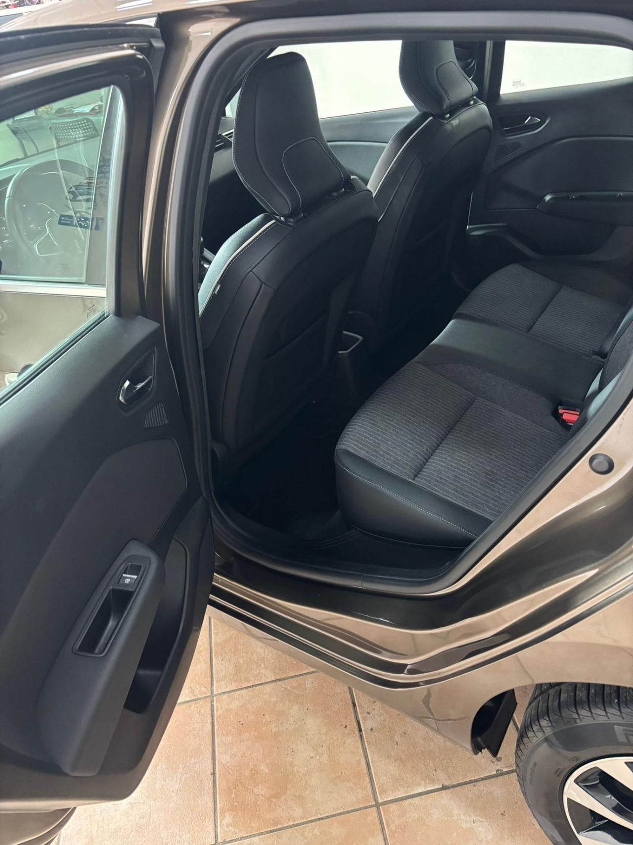 Renault Clio Blue dCi 85 CV 5 porte Intens