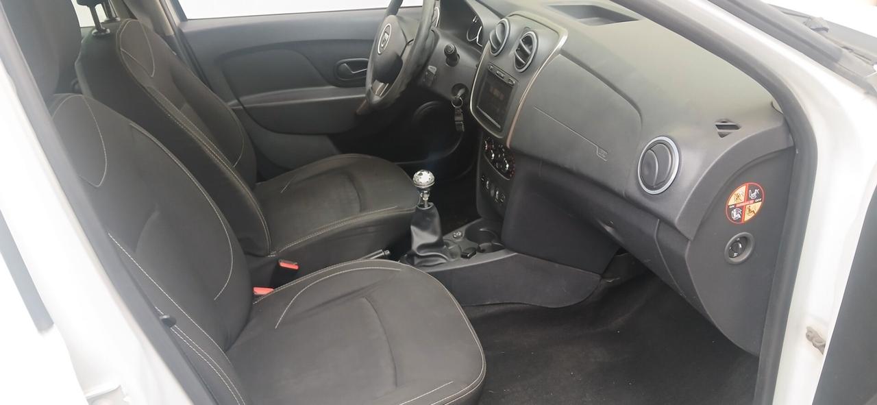 Dacia Nuova Sandero 1.2 GPL neopatentati