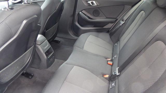 BMW 116 d 5p. Advantage Automatico