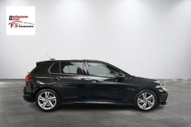 Volkswagen Golf 1.5 TSI 150 CV R-Line