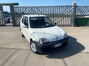 Fiat 600 1.1 benzina 54cv Aria condiziata