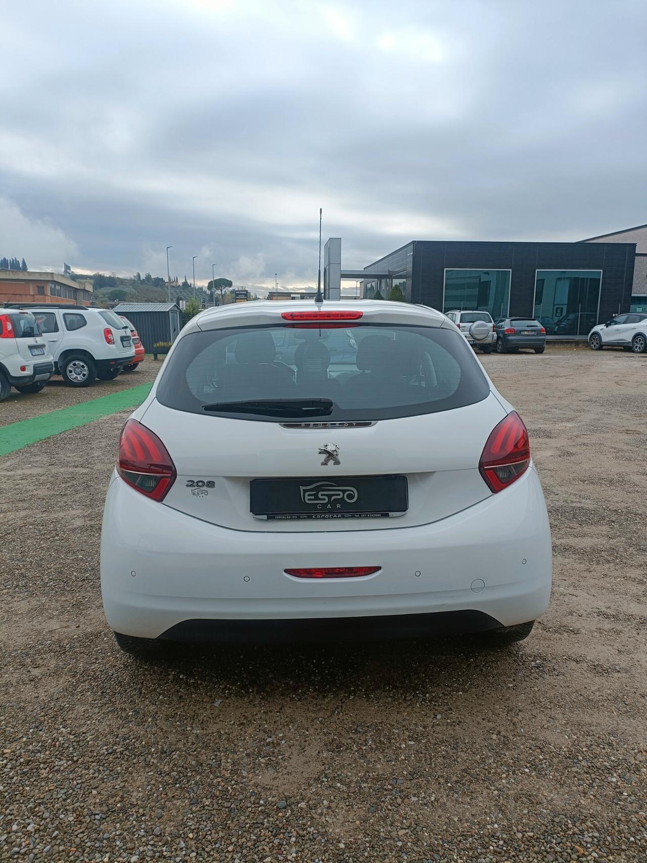 Peugeot 208 BlueHDi 75 5 porte Allure