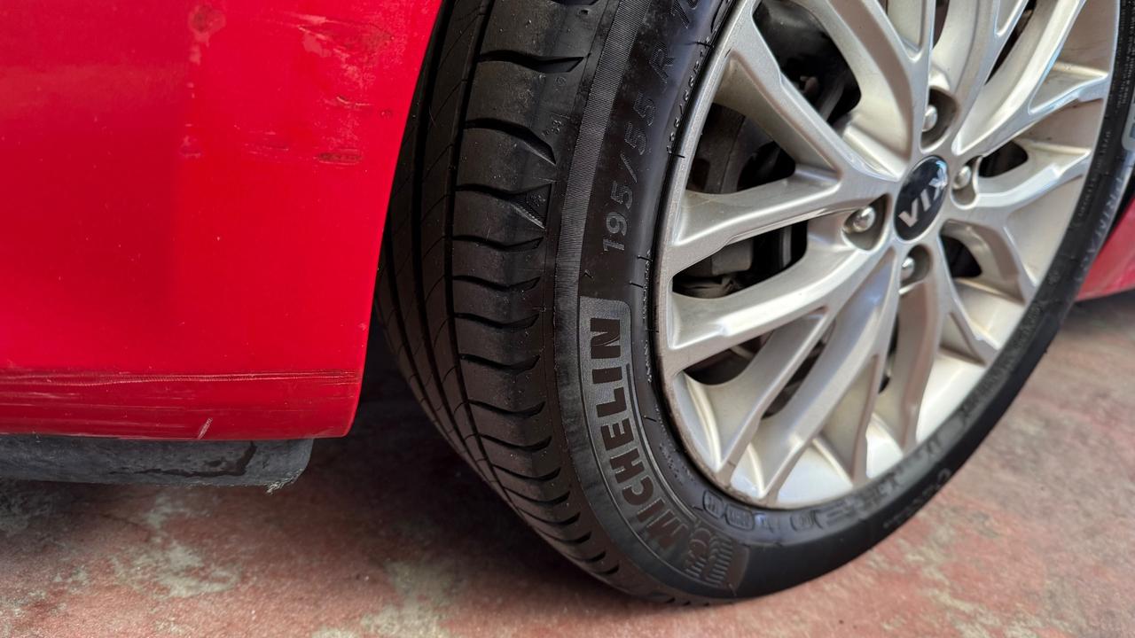 Kia Rio 1.4 CRDi 5p. Cool Collection