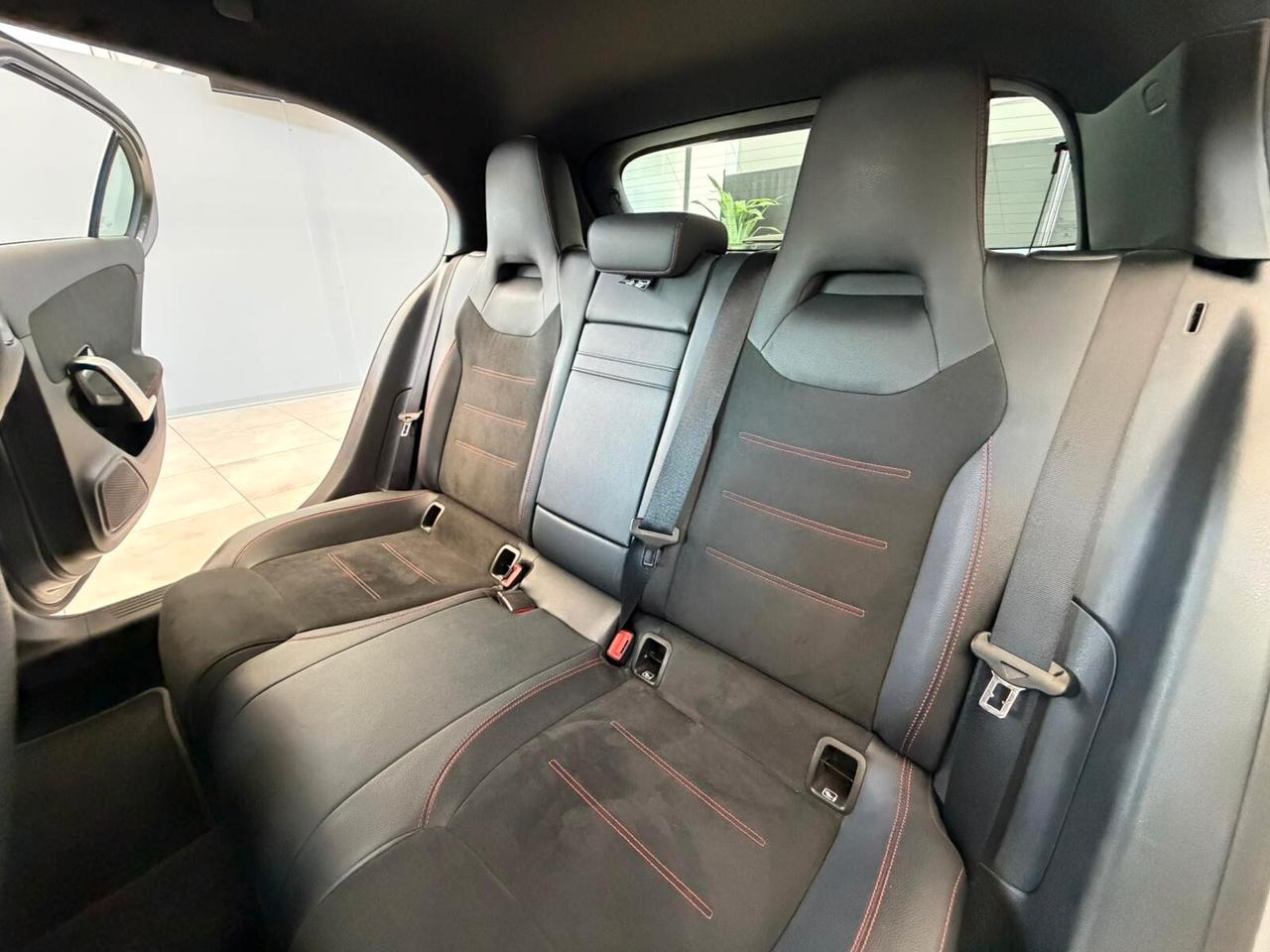 Mercedes-benz A 200 d Premium