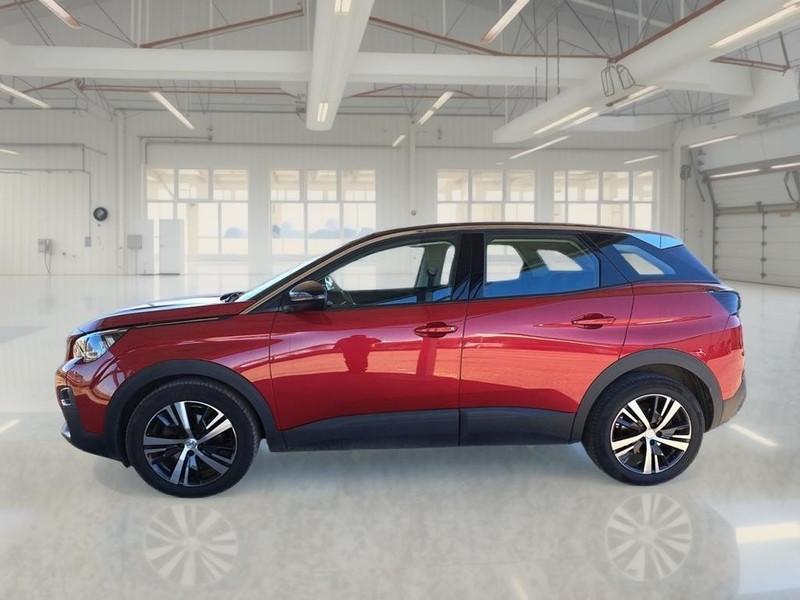 PEUGEOT 3008 BlueHDI 130 S/S Business