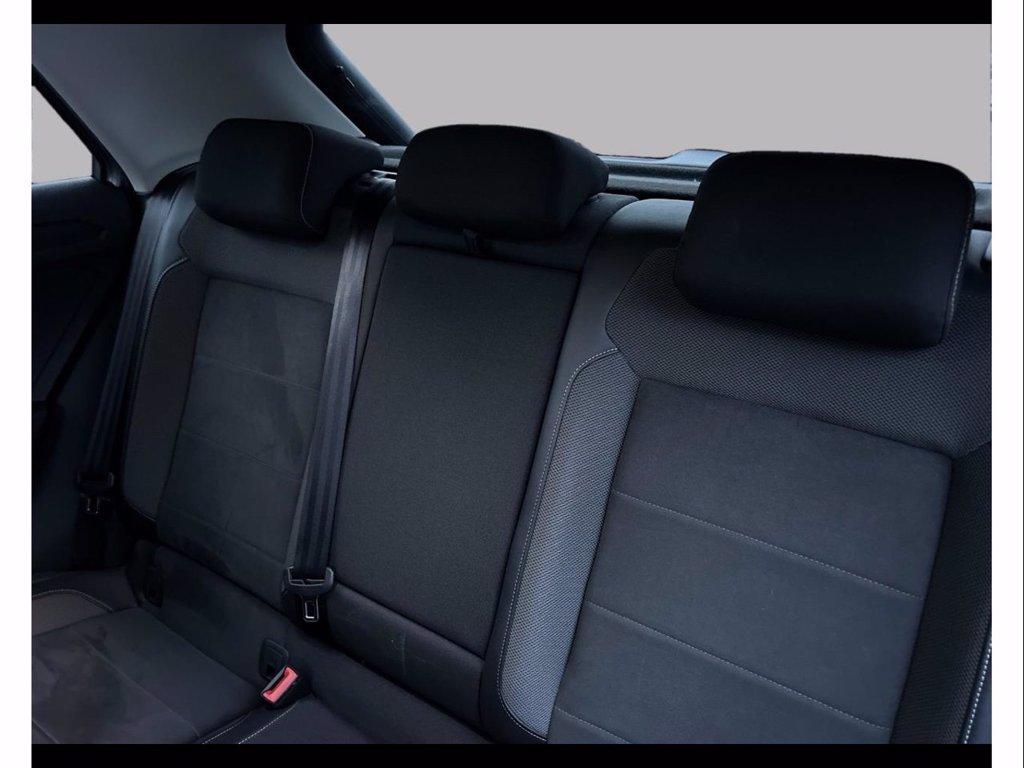 VOLKSWAGEN T-roc 1.0 tsi style 110cv del 2023