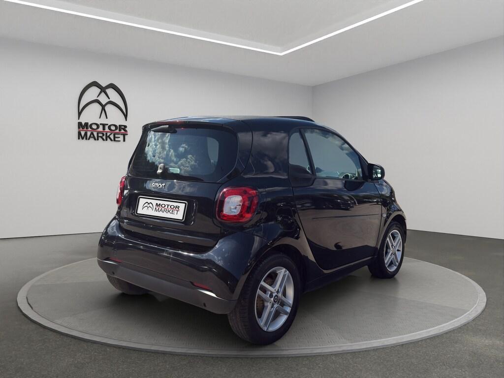 Smart fortwo EQ Pure