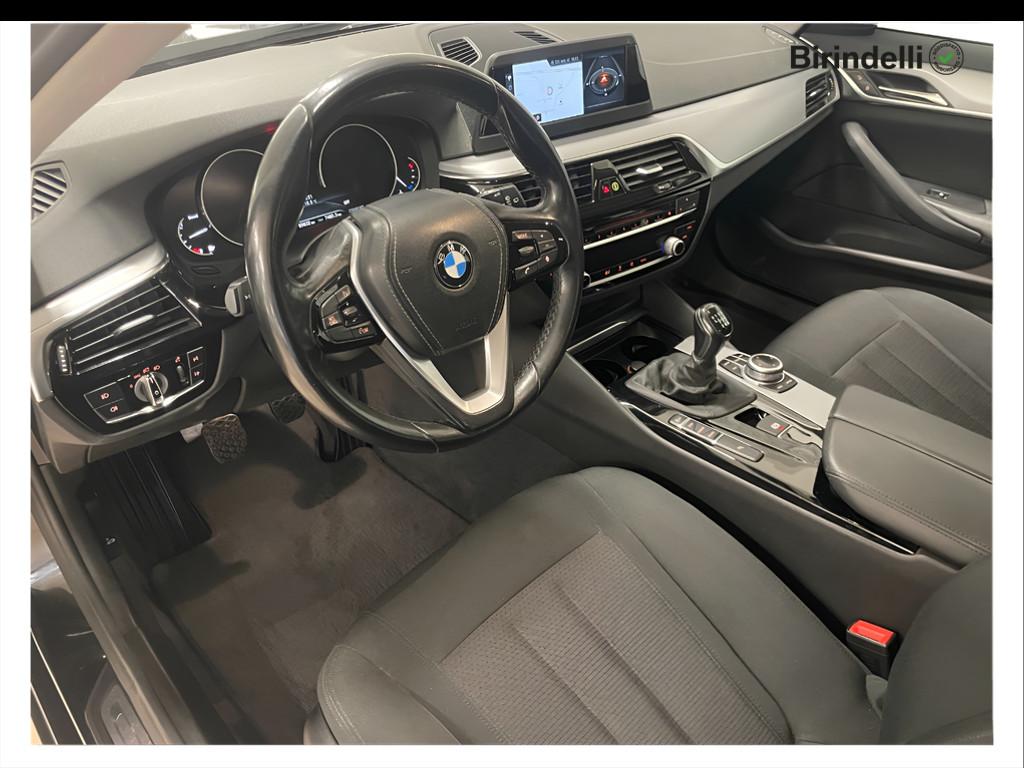 BMW Serie 5(G30/31/F90) - 520d Touring Business