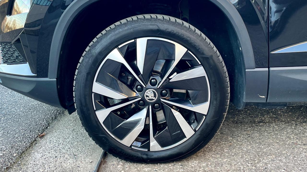 SKODA KAROQ 2.0 TDI STYLE DSG 115CV - FULL LED, KEYLESS SYSTEM, NEOPATENTATI