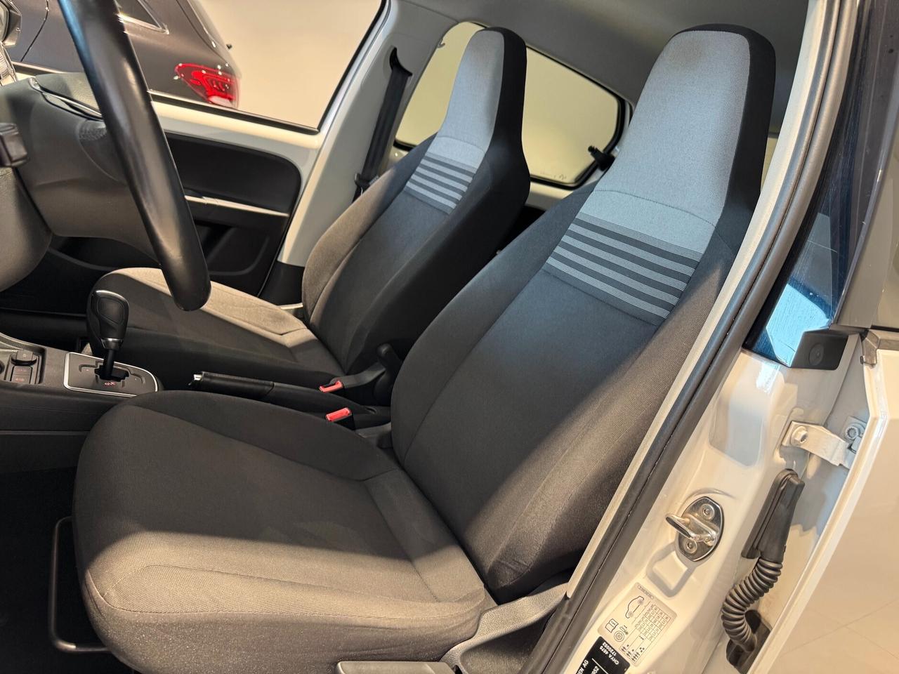 Volkswagen up! 1.0 5p. move BlueMotion Technology ASG