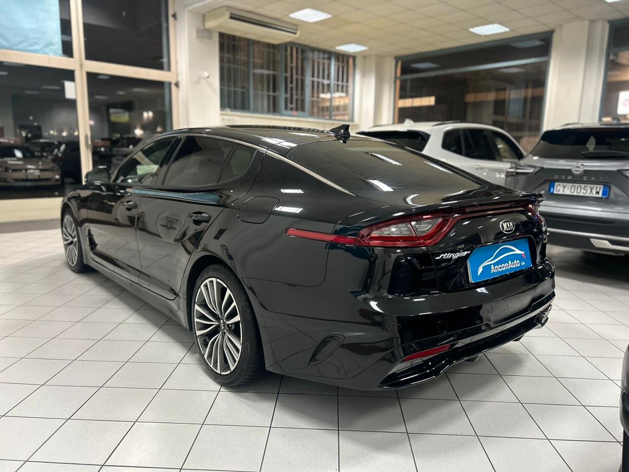 Kia Stinger 2.2 CRDi AWD AT8 GT Line 2019
