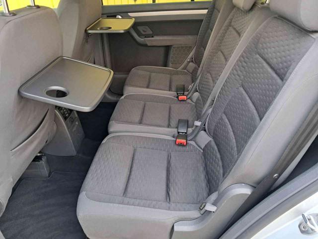 VOLKSWAGEN Touran 2.0 16V TDI Highline 7 posti neopatentati