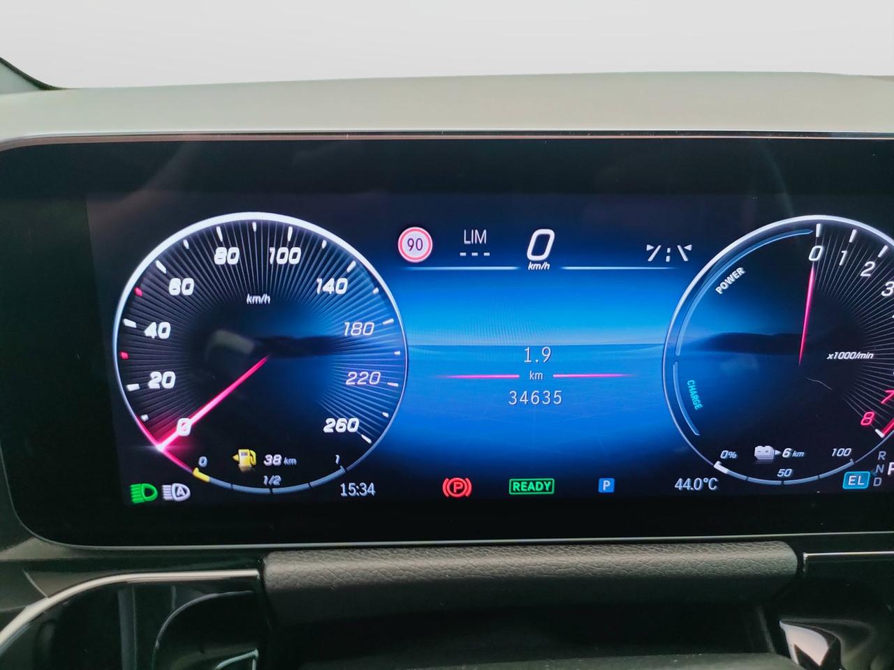 Mercedes-Benz Classe B - W247 2023 - B 250 e phev AMG Line Advanced Plus auto
