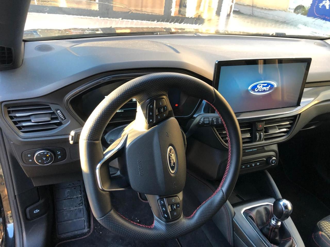 Ford Focus 1.0 EcoBoost Hybrid 125 CV 5p. ST-Line X