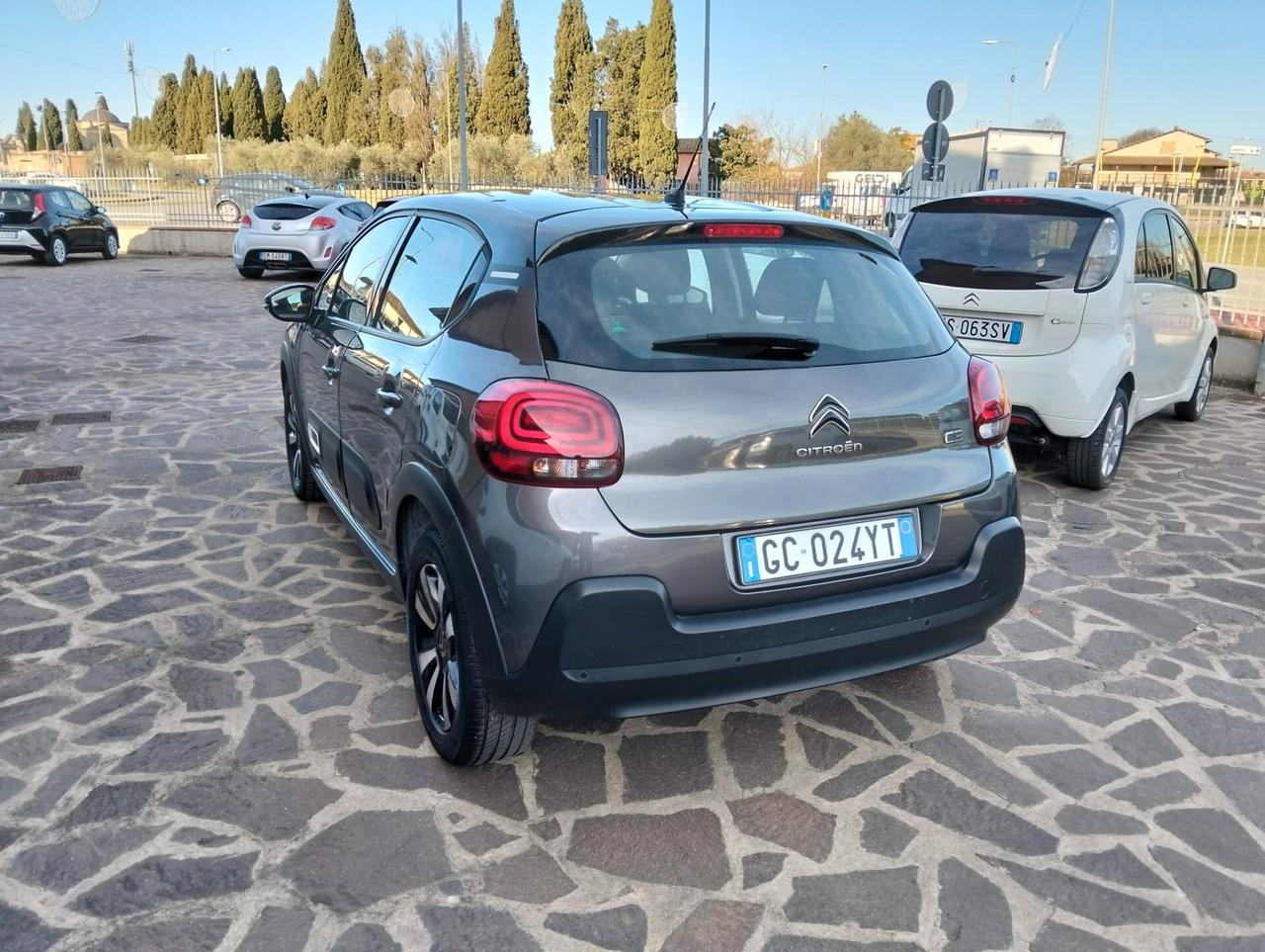 Citroen C3 PureTech 83 S&S Shine Pack come nuova