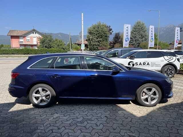 Audi A4 Avant 40 TDI quattro S tronic Business Advanced
