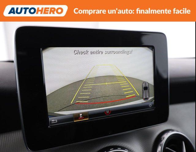 MERCEDES-BENZ GLA 200 d Automatic Sport