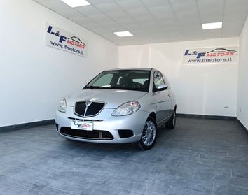 Lancia Ypsilon 1.3 MJT 75 CV Oro Bianco