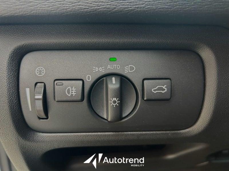 Volvo V40 D2 120 CV Automatica NAVI LED Business Plus